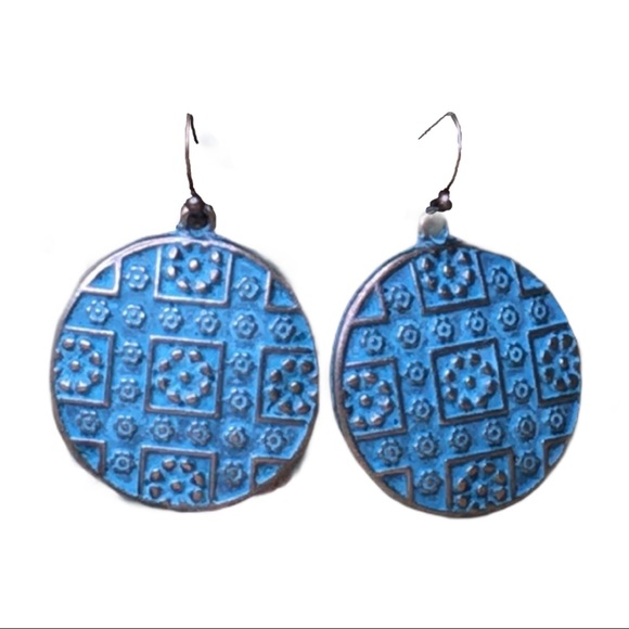 Jewelry - Patina Round Earrings